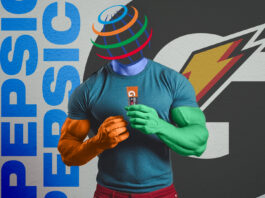 Hombre con el logo de Pepsico sostiene una barra Gatorade